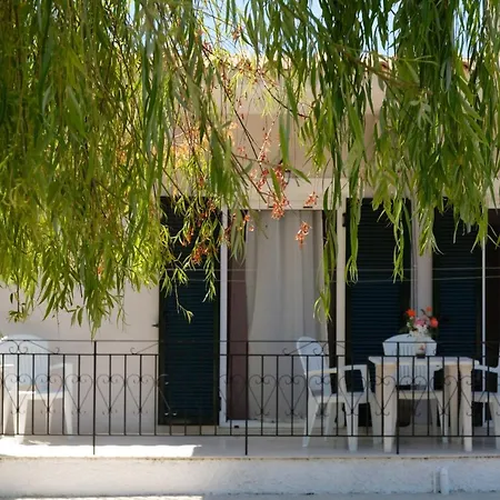 Dafni Holiday Home * Roda (Corfu)